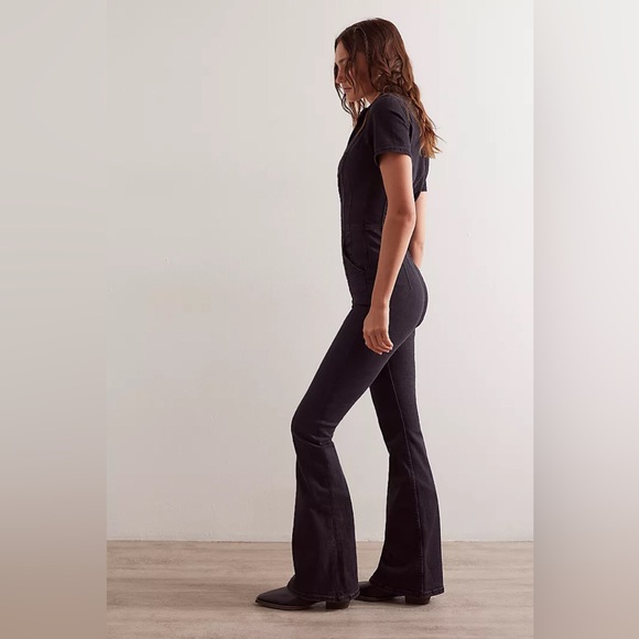 We The Free Jayde Cord Flare Jumpsuit NWT Black XS - Picture 9 of 11